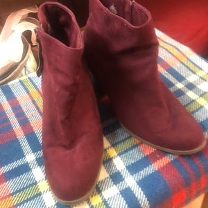 Old Navy - faux suede- Martin color booties- zip dudes- size 9